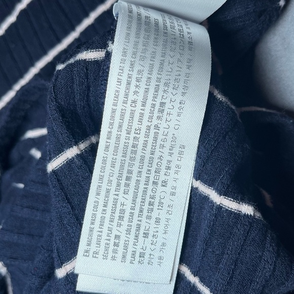 Abercrombie and Fitch, SZ MT Striped Dress - Picture 9 of 10